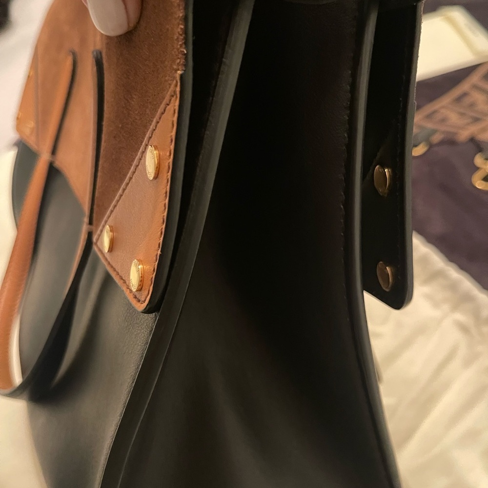 FENDI BAG - Picture 3 of 8